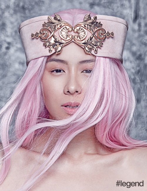 Belt worn as headpiece by Balmain